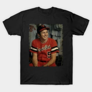 Brooks Robinson - Baltimore Orioles, 1972 T-Shirt